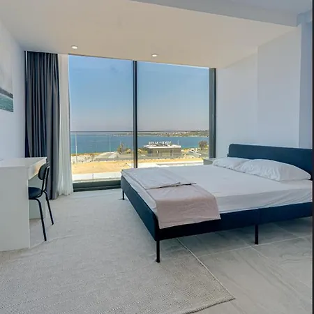 For Large Families, Duplex Villa-302 Vila *