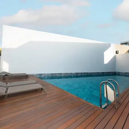 ヴィラ For Large Families, Duplex Villa-304 *